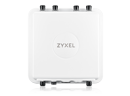 Front:Zyxel WAX655E